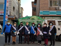 춤추는 빗자루 이미지