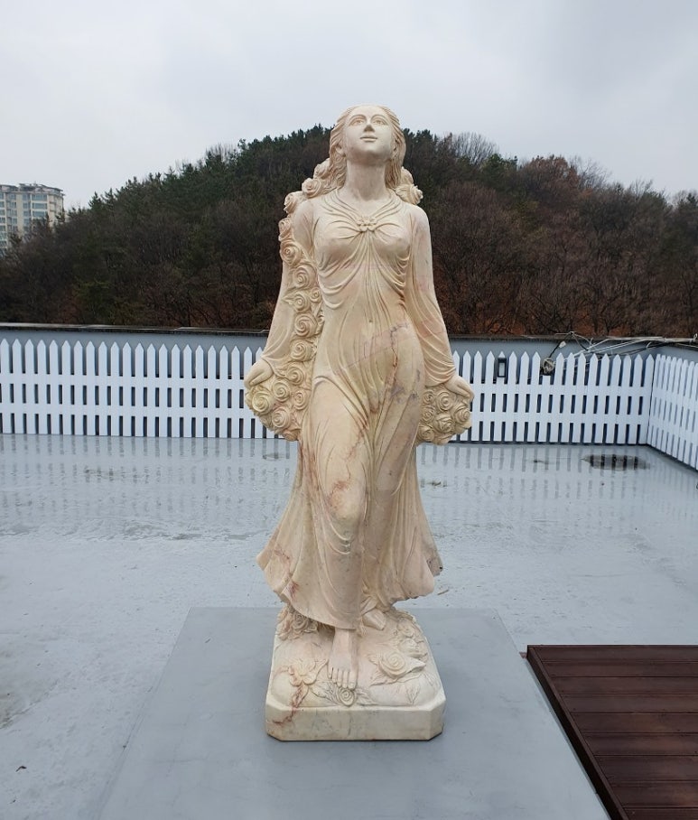 우아컴퍼니 이미지