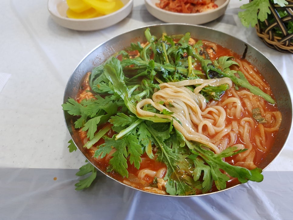 공주얼큰이칼국수 이미지