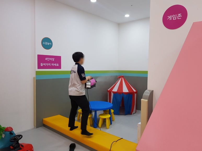 킹콩점프 키즈카페 이미지