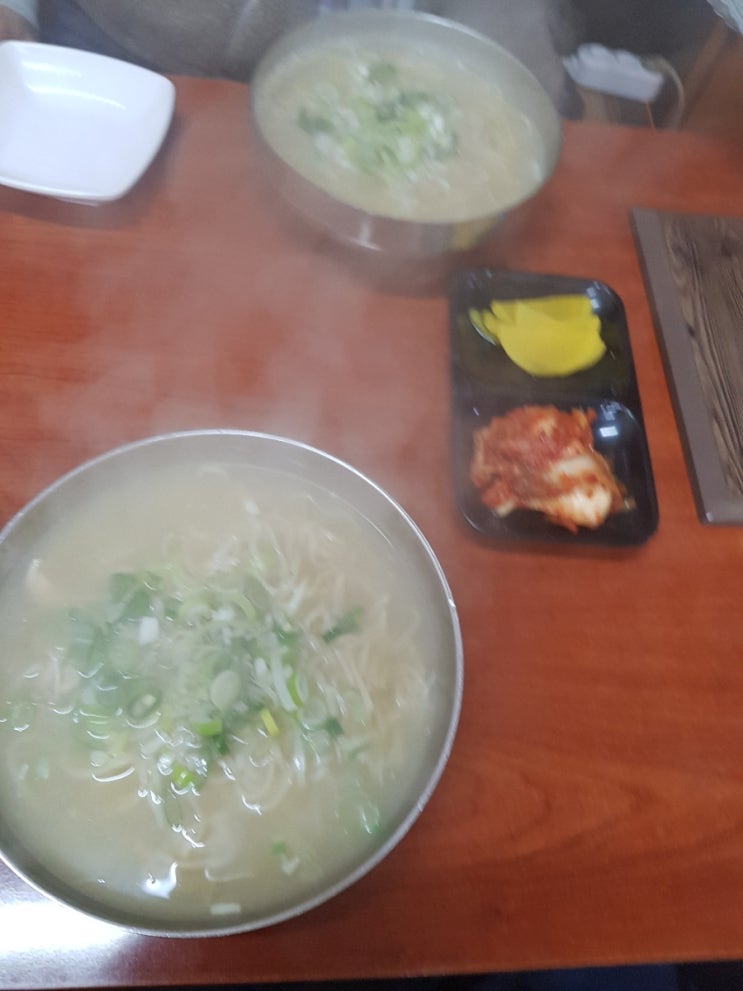 석이네닭칼국수 이미지