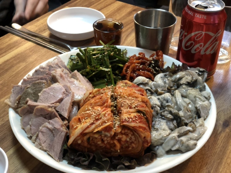 굴이랑보쌈이랑 이미지