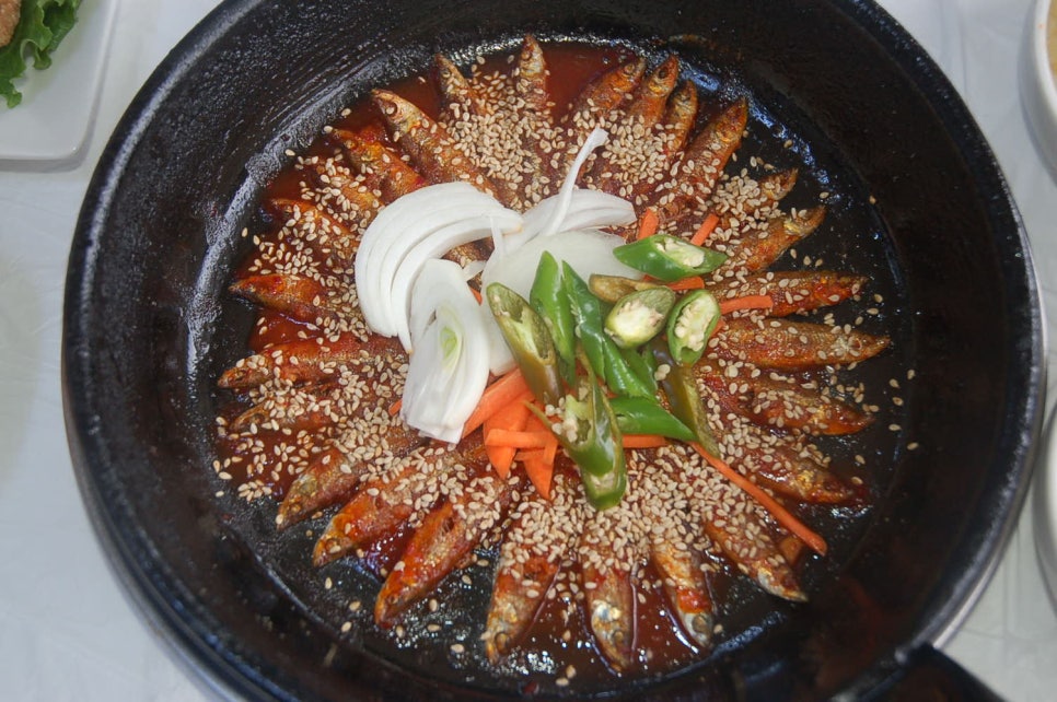 강변식당 이미지
