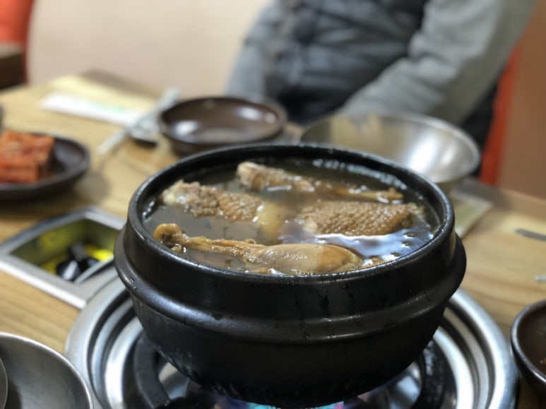 칠갑산나그네옻닭 이미지