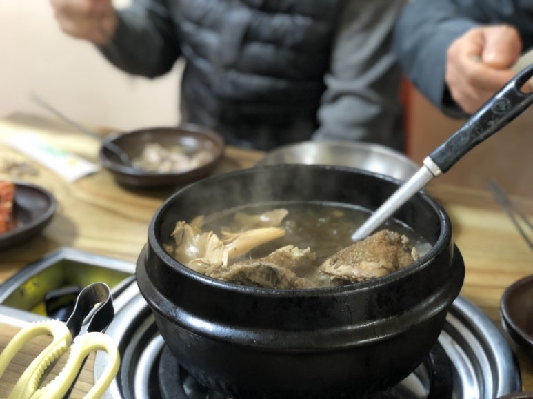 칠갑산나그네옻닭 이미지