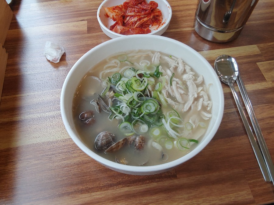금촌칼국수 이미지