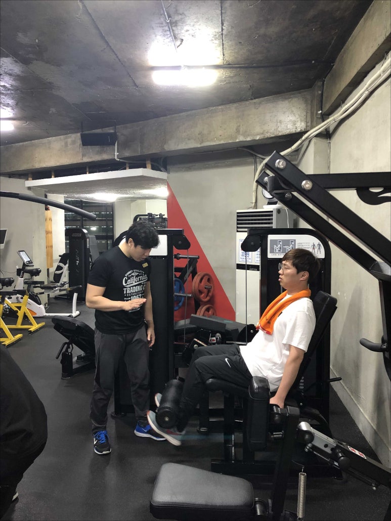 휘트니스에이든 이미지