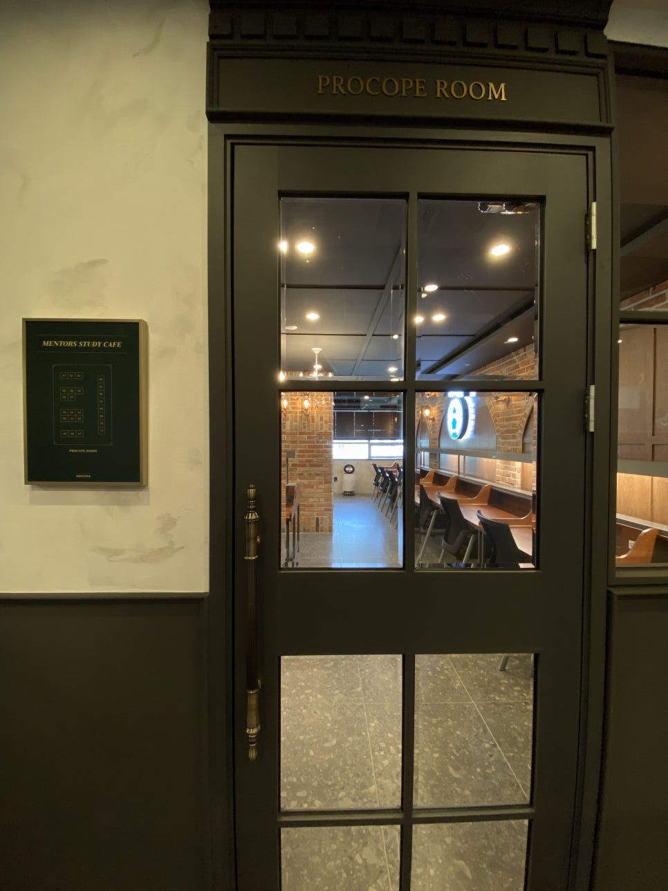 멘토즈스터디카페부산 이미지