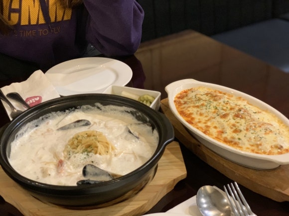 닐리광교 이미지