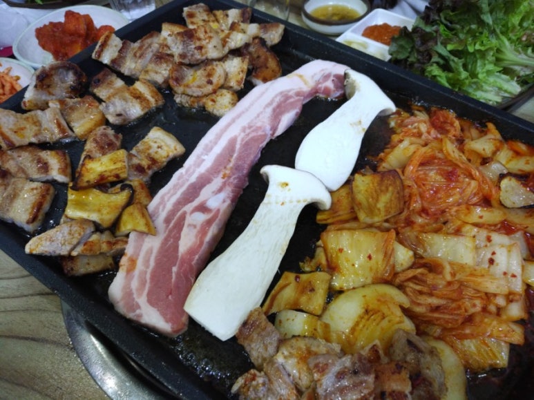제주통돼지마을 이미지