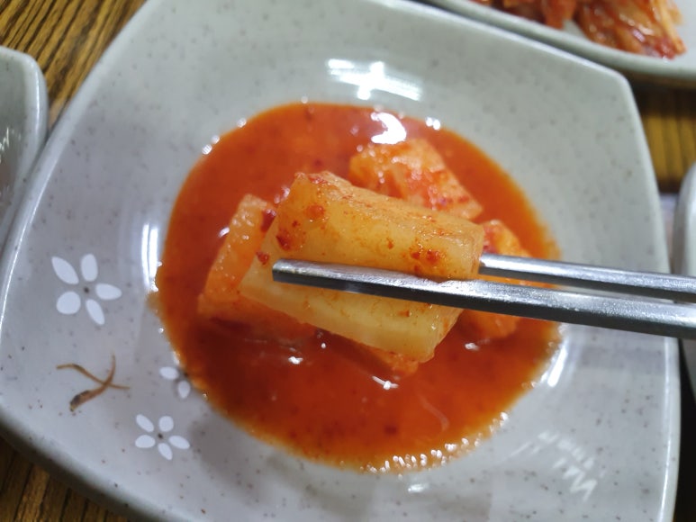 못난이돼지 이미지