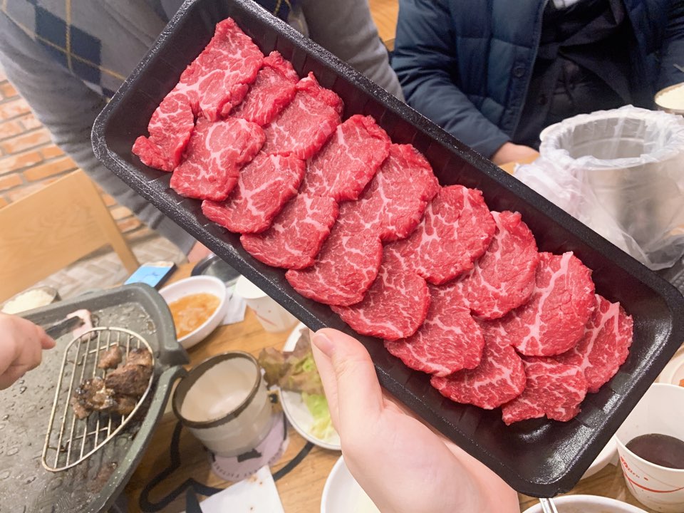 앵거스박고기공장 이미지
