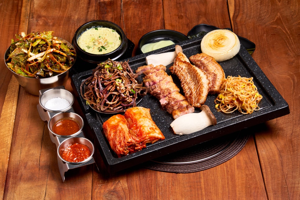 찌개와삼겹살 이미지