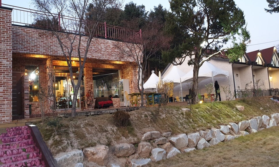 라일락카페라일락리조트 이미지