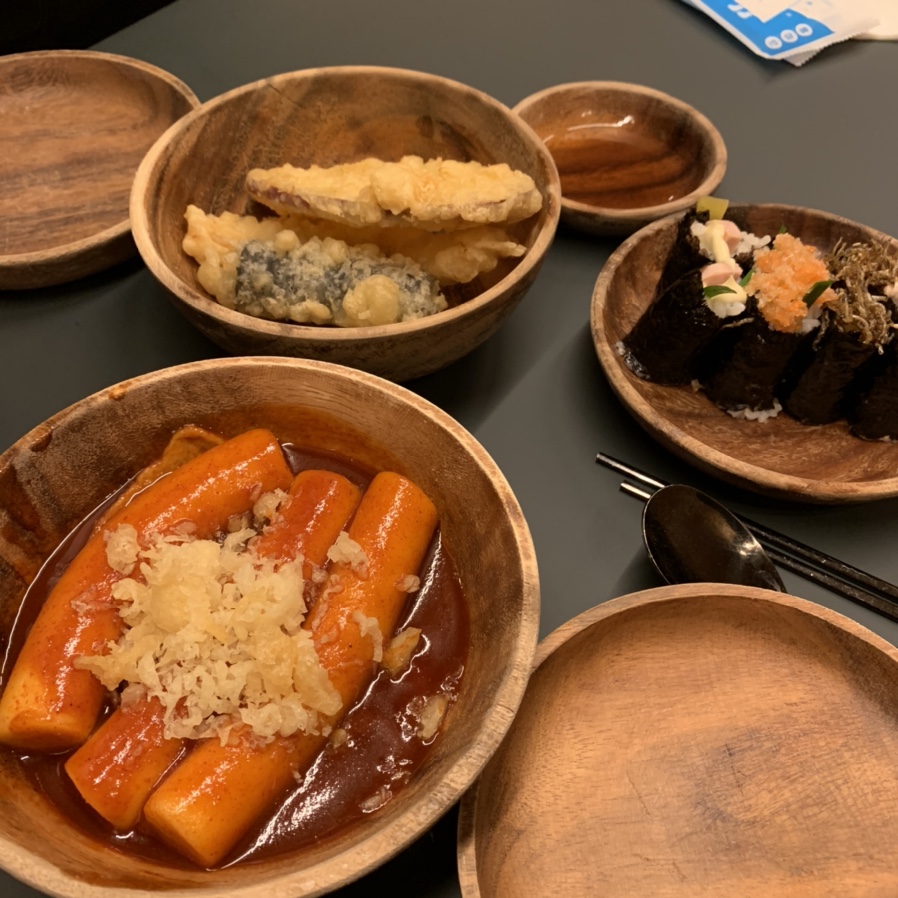 블루이쉬브루커피 이미지