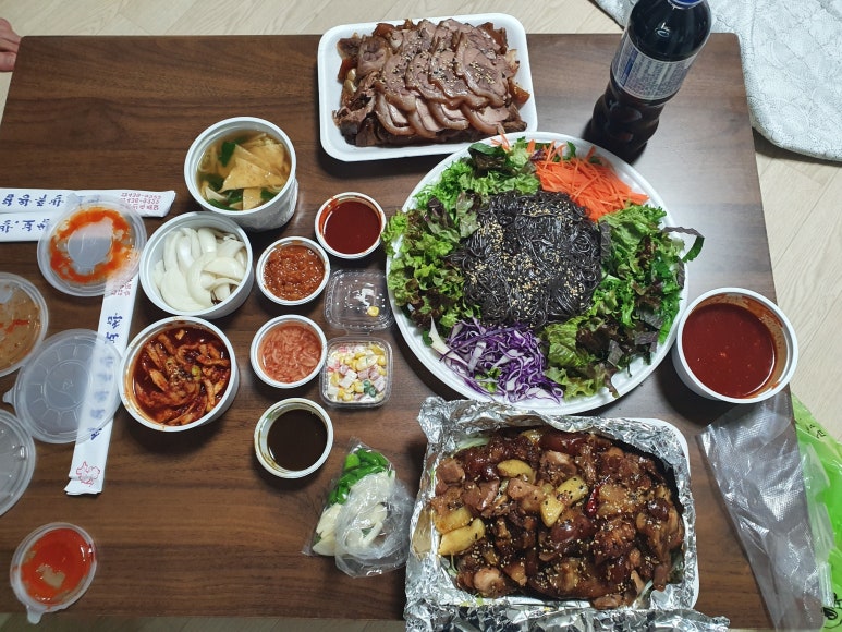 서리족발 이미지