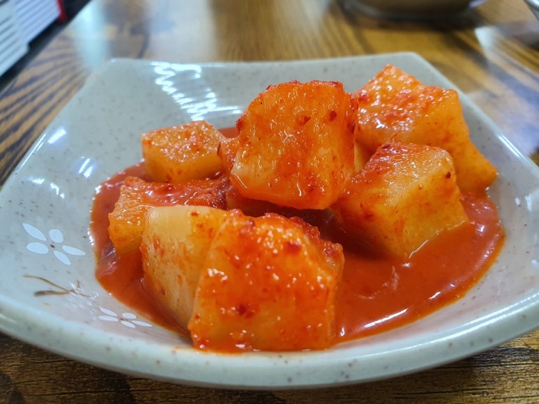 못난이돼지 이미지