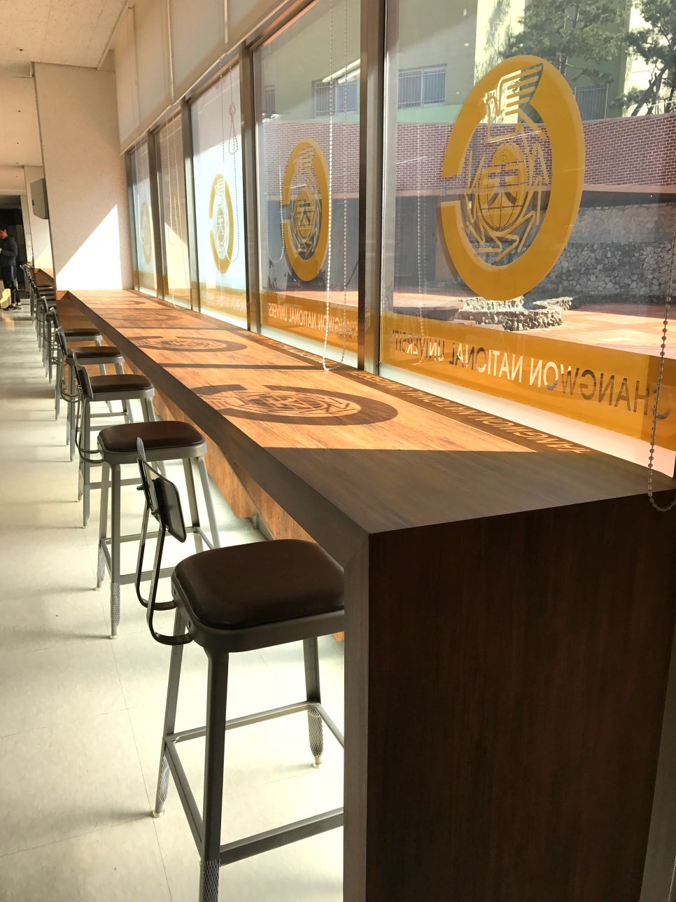 인천대학교 기숙사식당 이미지