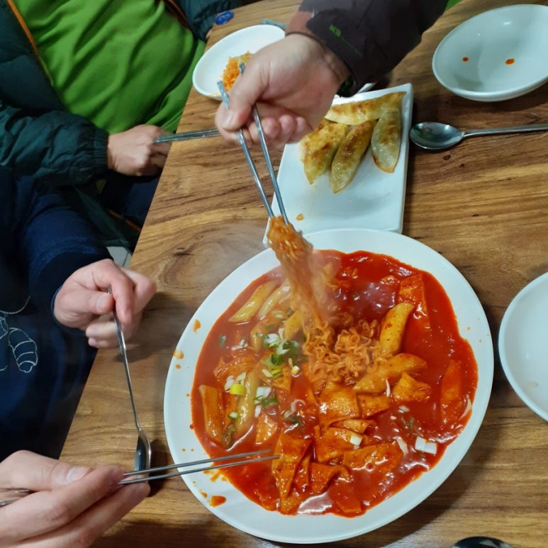 뚜복분식 이미지