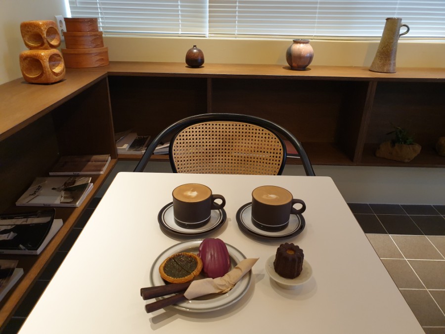 모노컬러(monocolor) 이미지