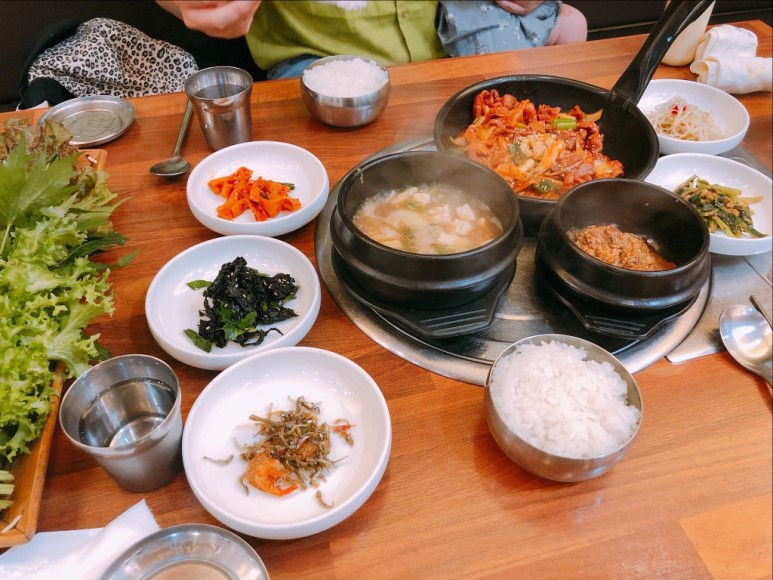 사거리밥집 이미지