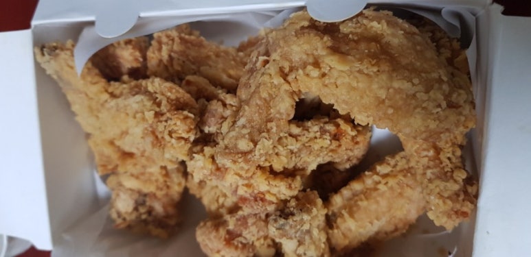 꾸야치킨 이미지