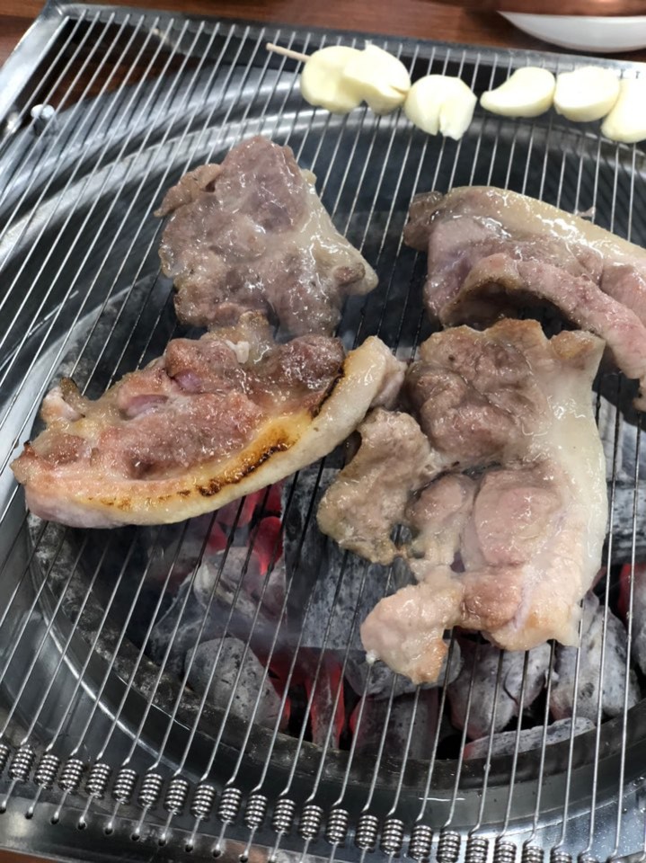 참숯맛뒤통구이 이미지