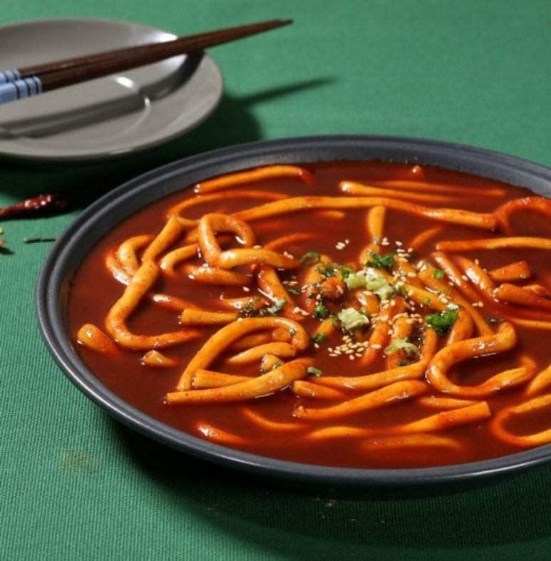 누들떡볶이 이미지