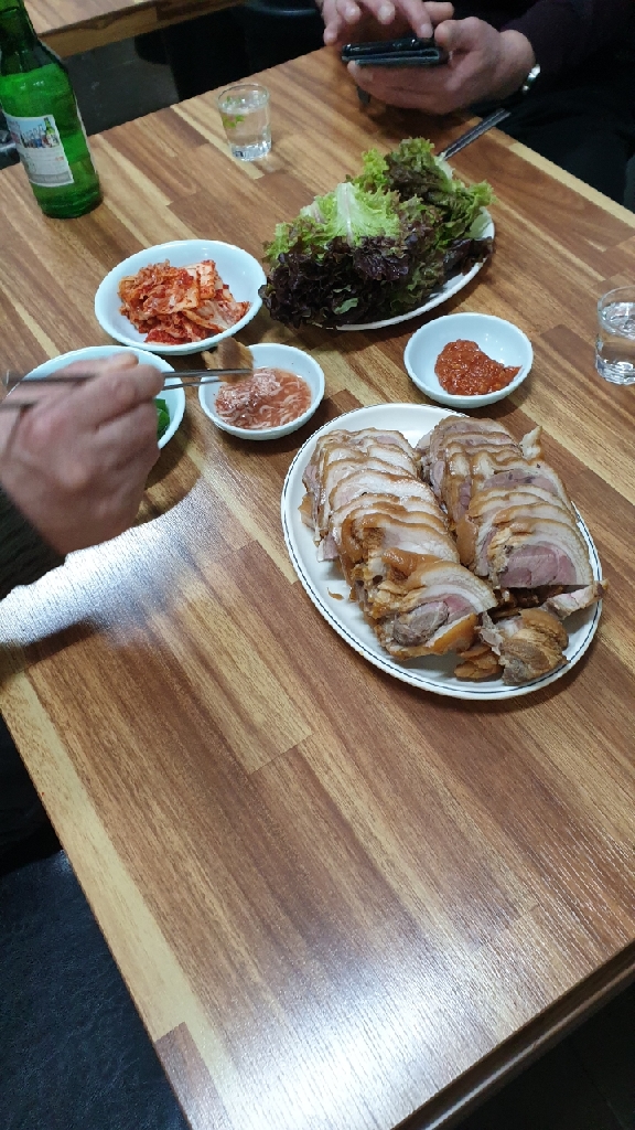 장충왕족발 이미지