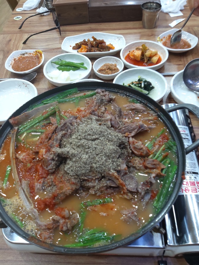 감악산흑염소 이미지