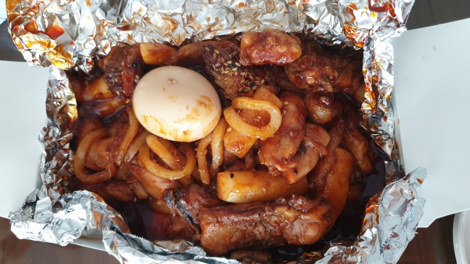 꼬꼬마을숯불바베큐 이미지