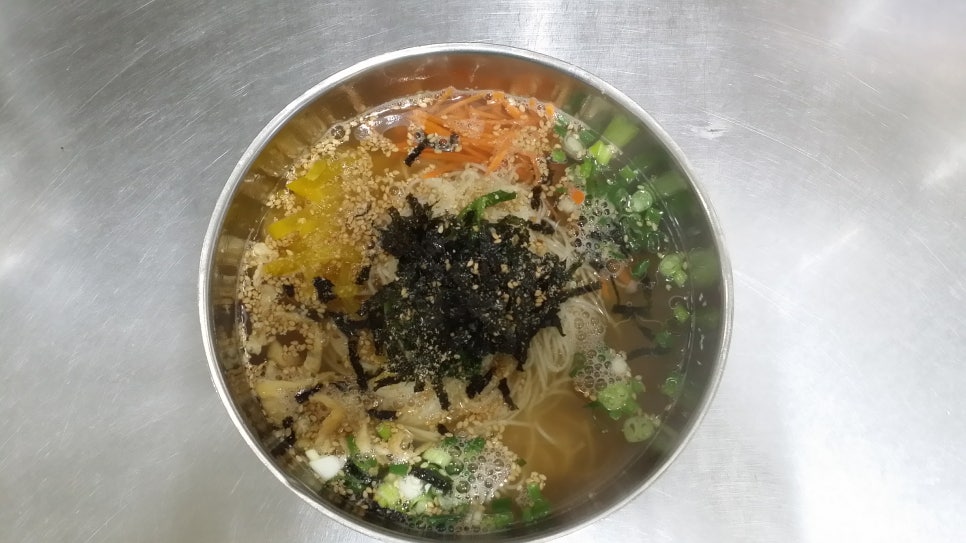 사계절잔치국수 이미지