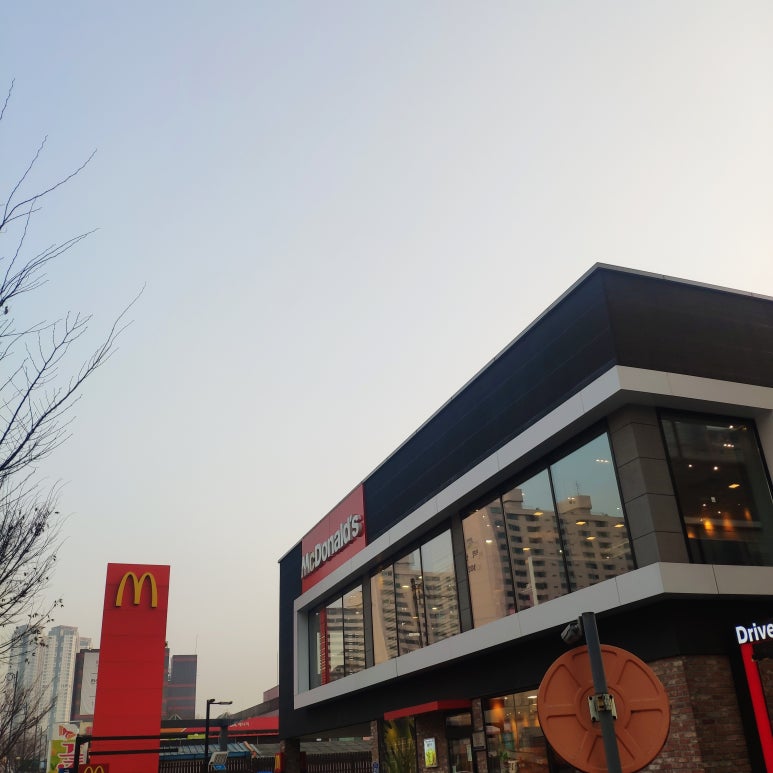 한국맥도날드의왕오전DT점 이미지