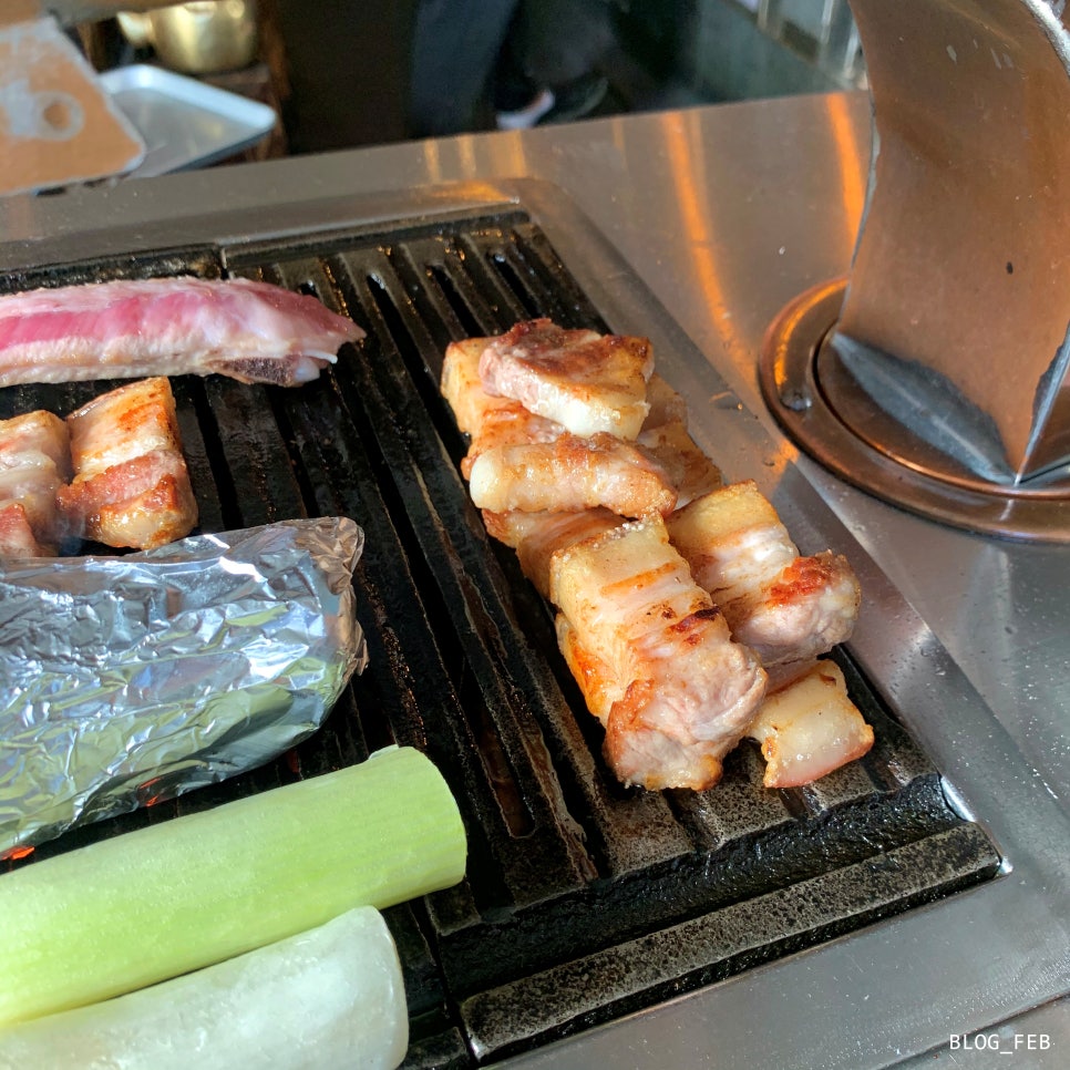 금돼지 삼겹살 이미지