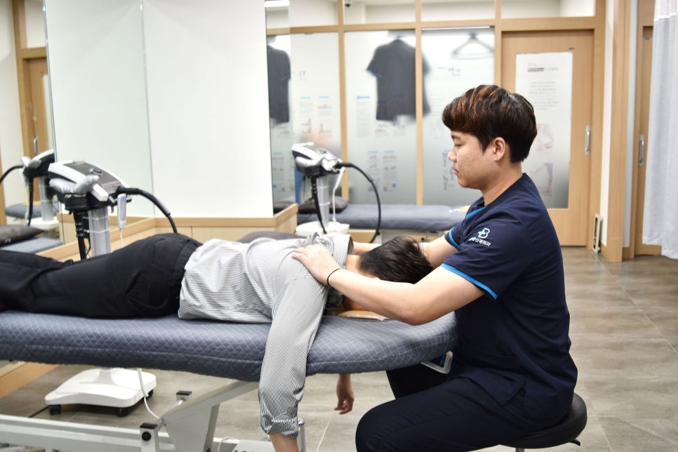 바른신경외과 이미지