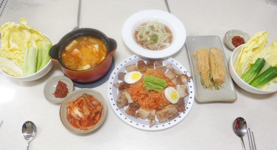 삼삼파티 이미지