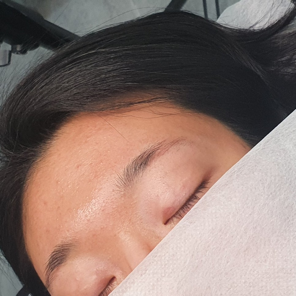 미스터브로우 이미지
