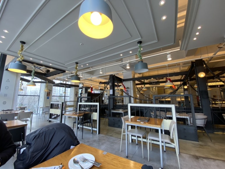 라라코스트 용인기흥점 이미지