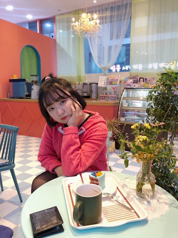 카페욤욤 이미지