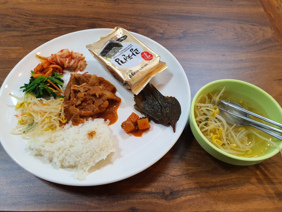 청운한식부페 이미지