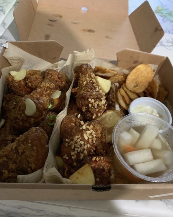 순수치킨 이미지