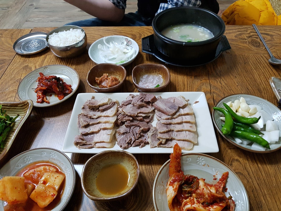 진 돼지국밥 이미지