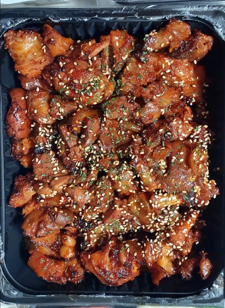 장충동뚱뚱이할머니족발보쌈 이미지