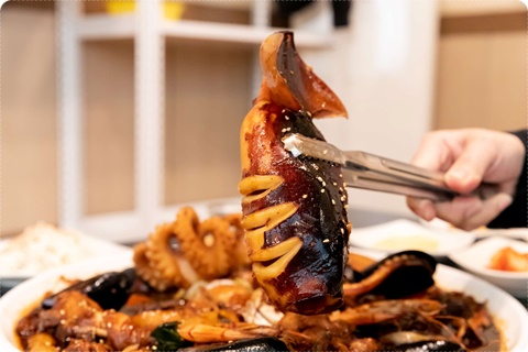 진성닭갈비.신라찜닭.김형우족발 이미지