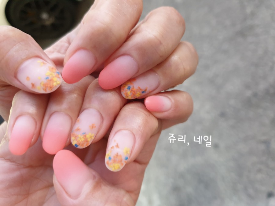 쥬리네일 이미지