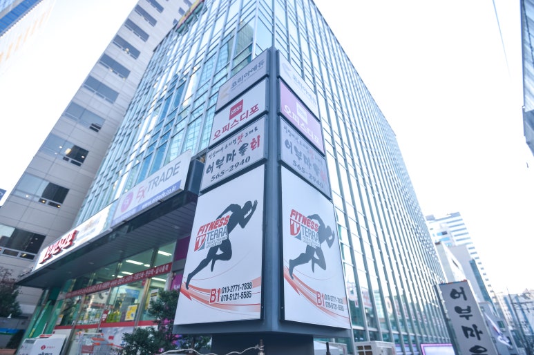 젊은간판 이미지