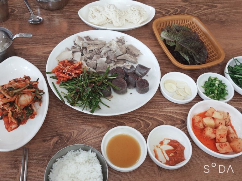 울산돼지국밥 이미지