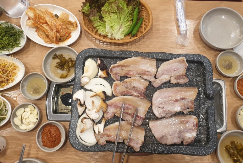 사랑해꽃돼지 이미지