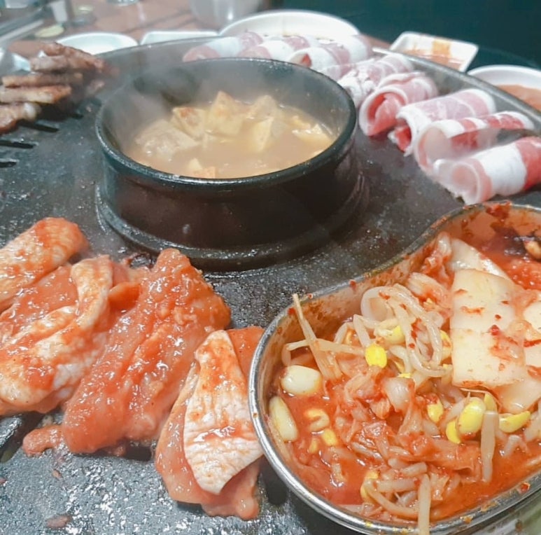 가보자삼겹무한리필 이미지