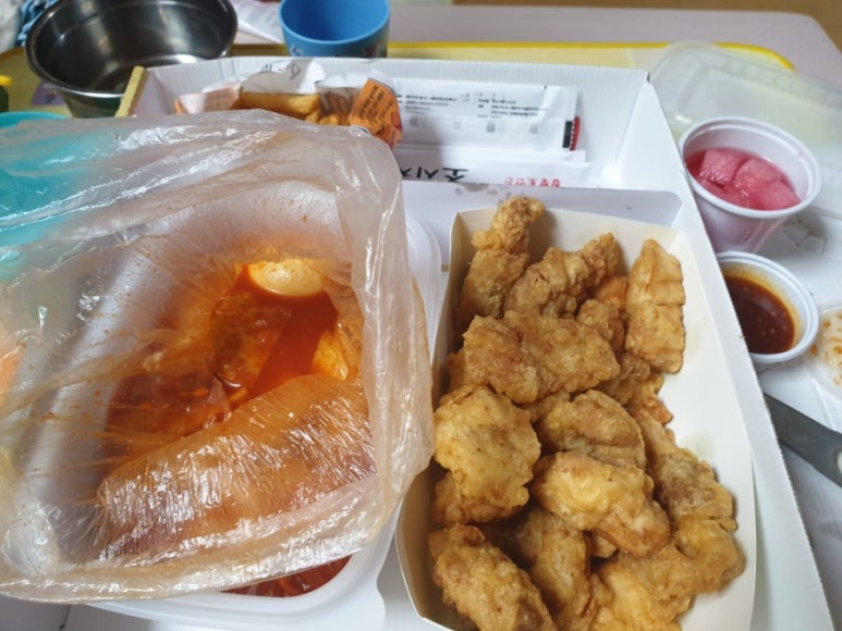조시치킨 이미지
